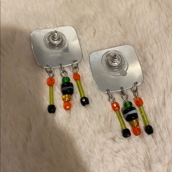 Halloween Earrings - Picture 4 of 4